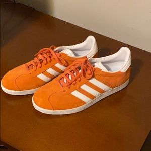 New Adidas Gazelle size 9